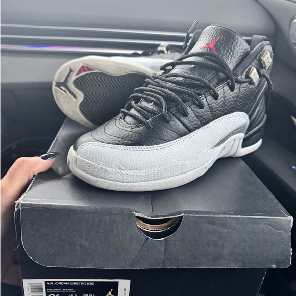 Nike Air Jordan 12 Retro "Playoffs" sneakers in a black and white - Picture 1 of 1